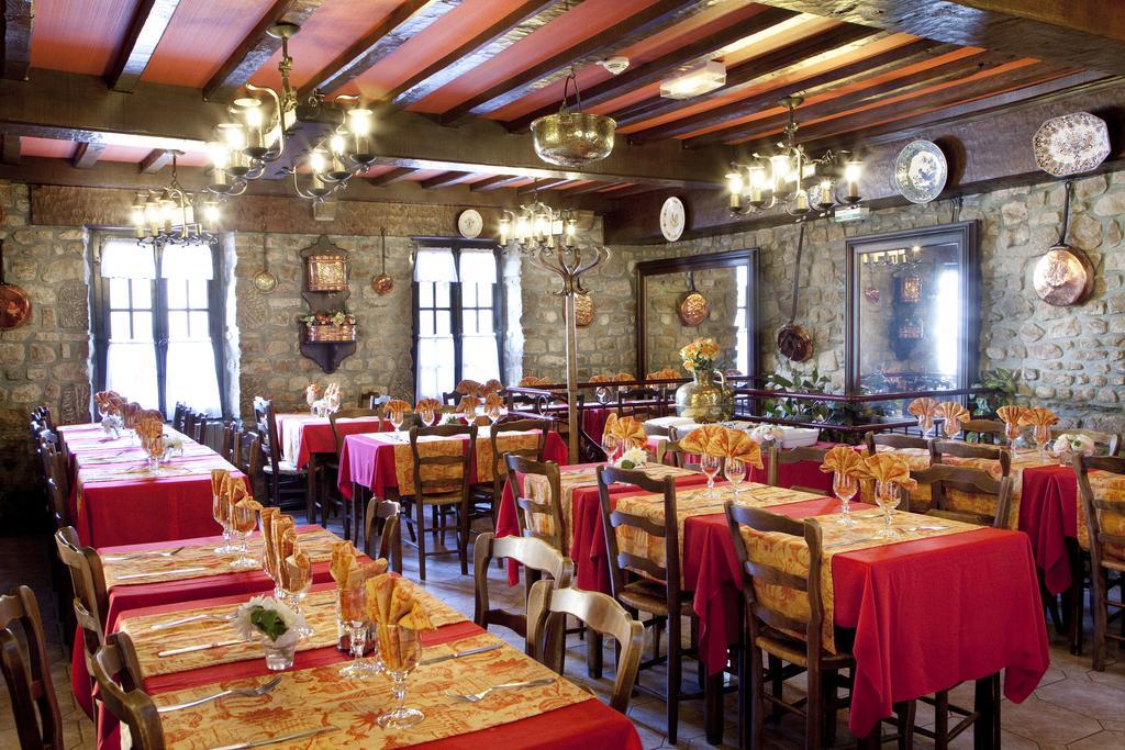 La Vieille Auberge Mont-Saint-Michel Екстер'єр фото